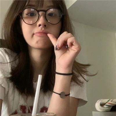 你猜我是不是英雄！